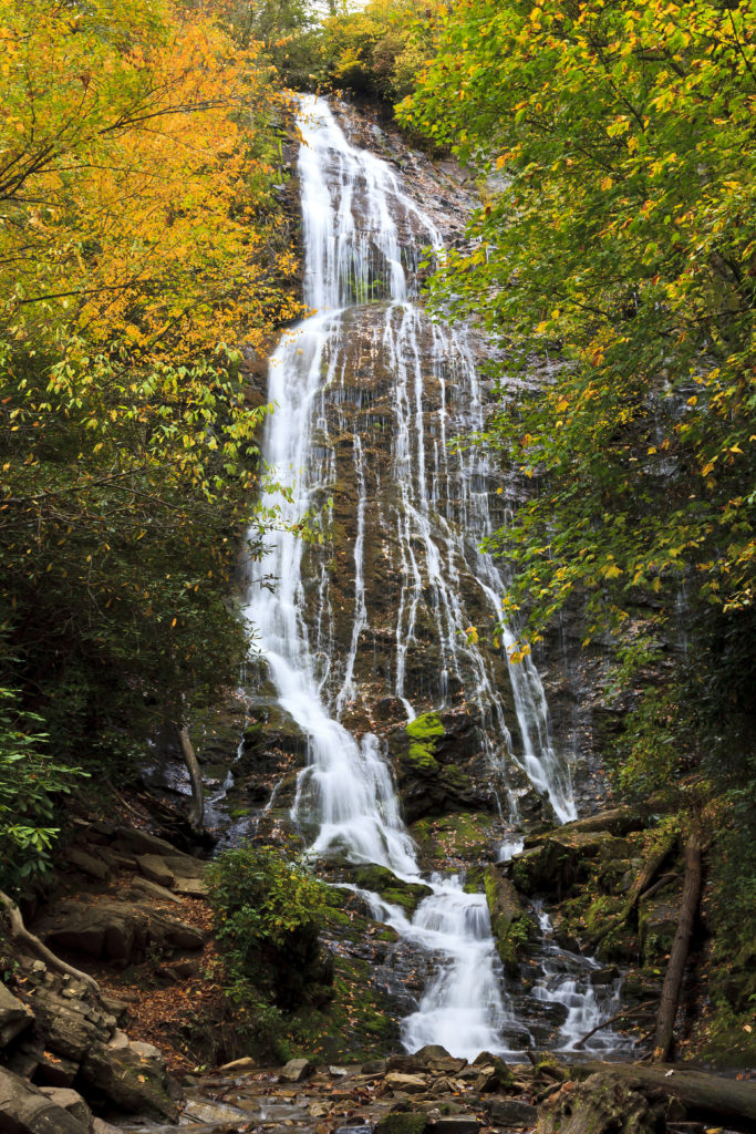 Waterfalls in Western NC – Boyd Mountain Log Cabins